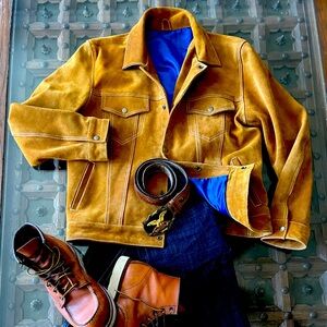 Camel suede trucker style jacket (large)